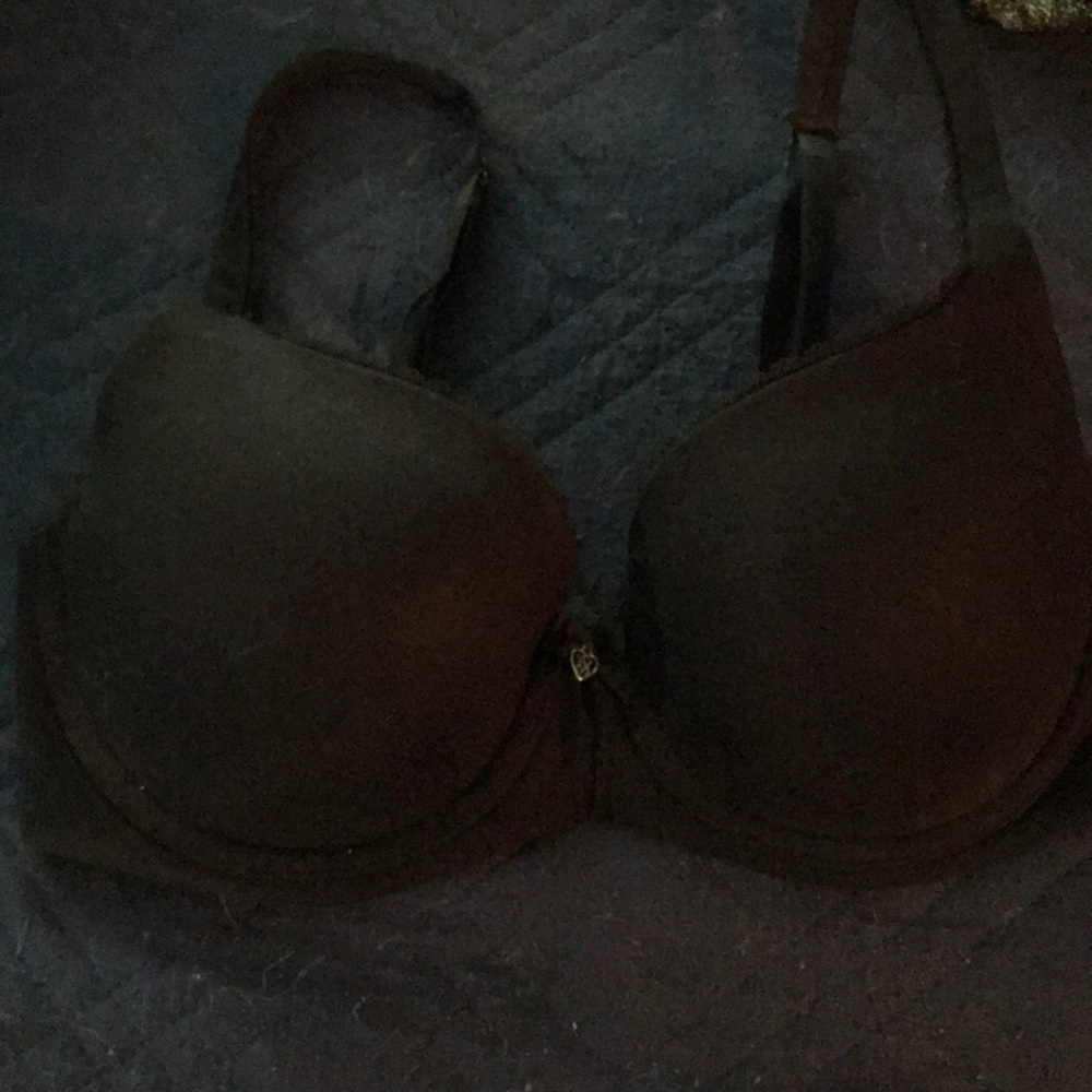 EUC Victoria’s Secret bra